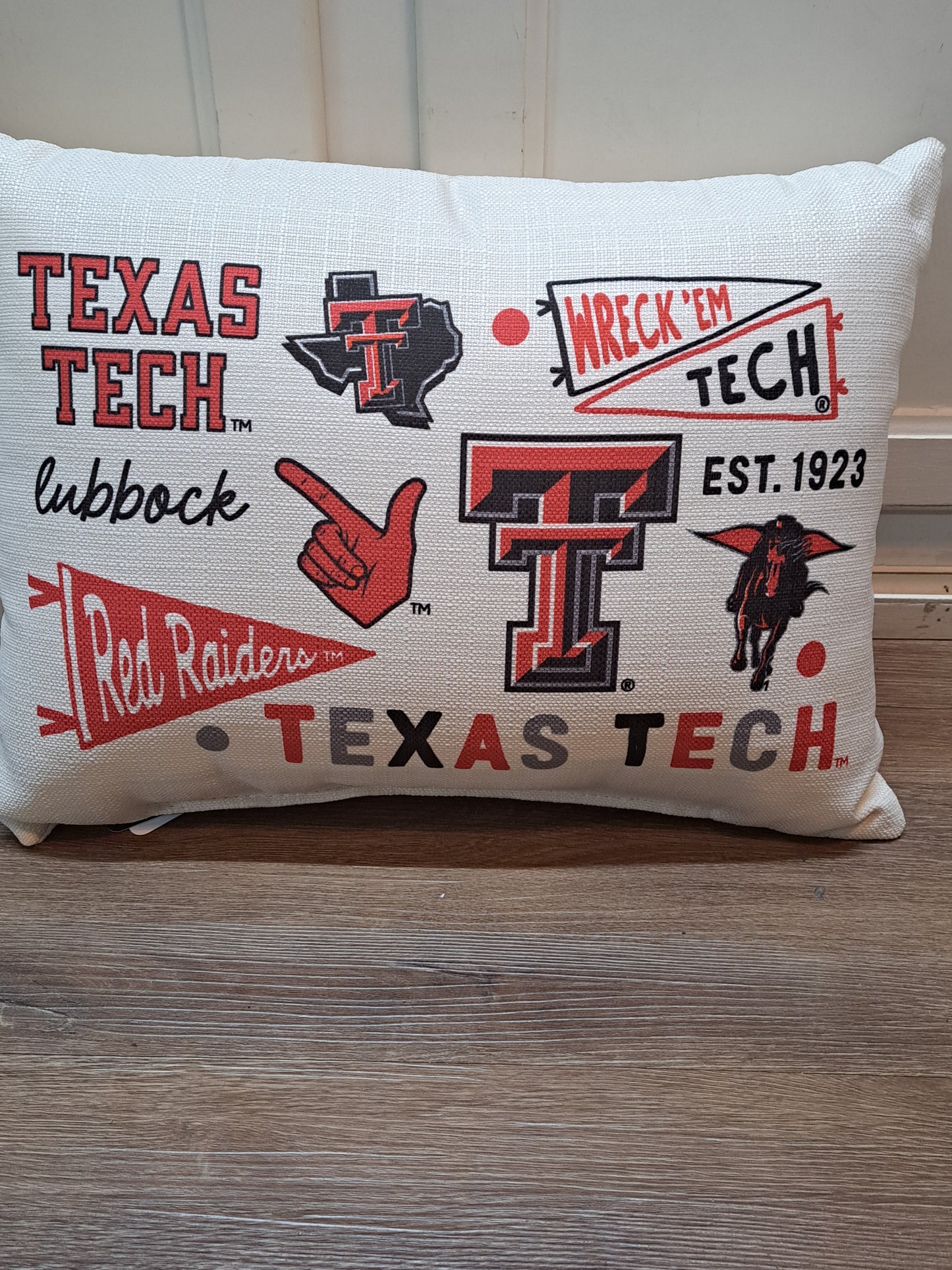 Texas Tech Collegiate Cluster Pillow