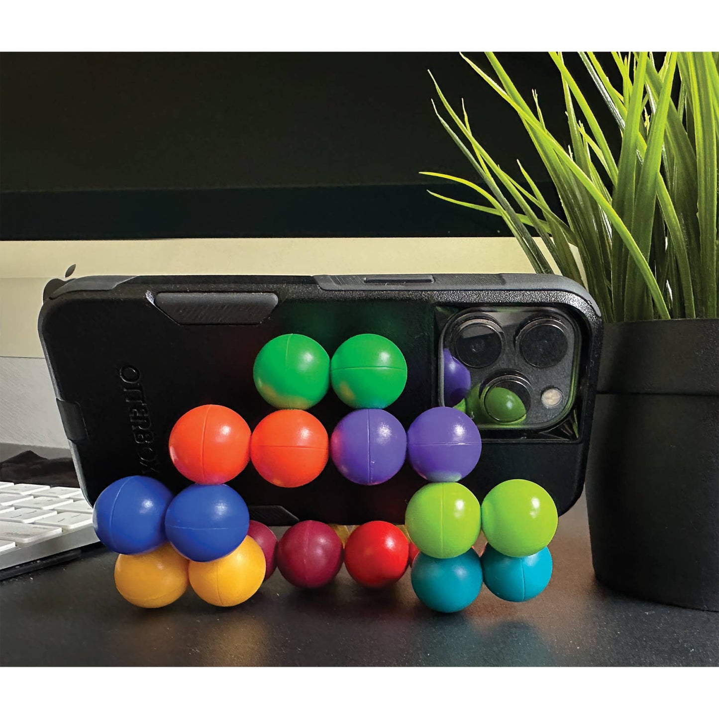 RAINBOW TWIST TOY   12/BOX
