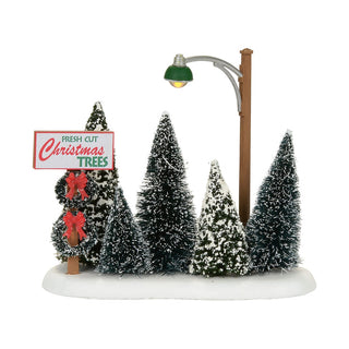 Department 56 Lit Christmas Tree Lot miniature village accessory with trees and lamp post