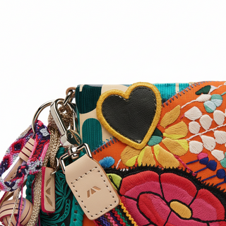 Dezi Uptown Crossbody
