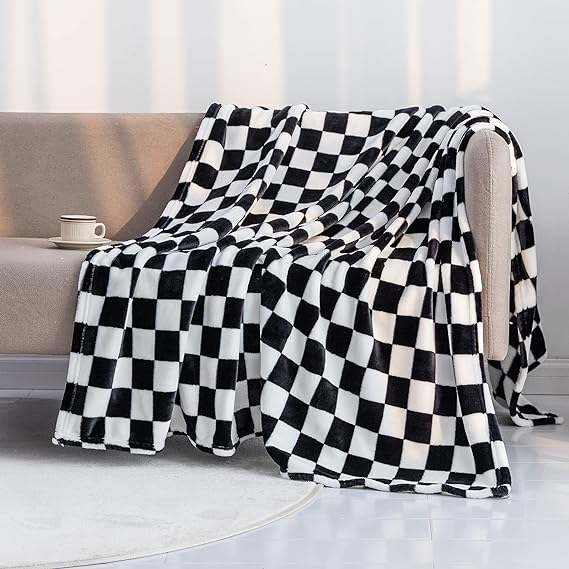 Fleece Checkered Blanket