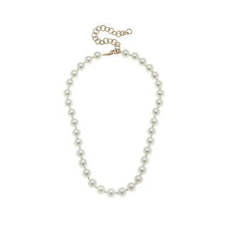 Canvas Women’s Necklaces Chloe Pearl Necklace