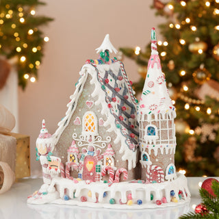 Kurt Adler 13-inch pre-lit claydough gingerbread inn with candy decorations and C7 bulb