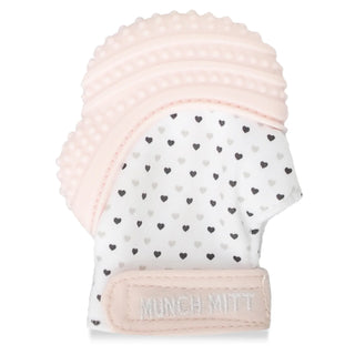 Malarkey Kids Hearts Munch Mitt detail of embroidered logo and ribbed silicone edge