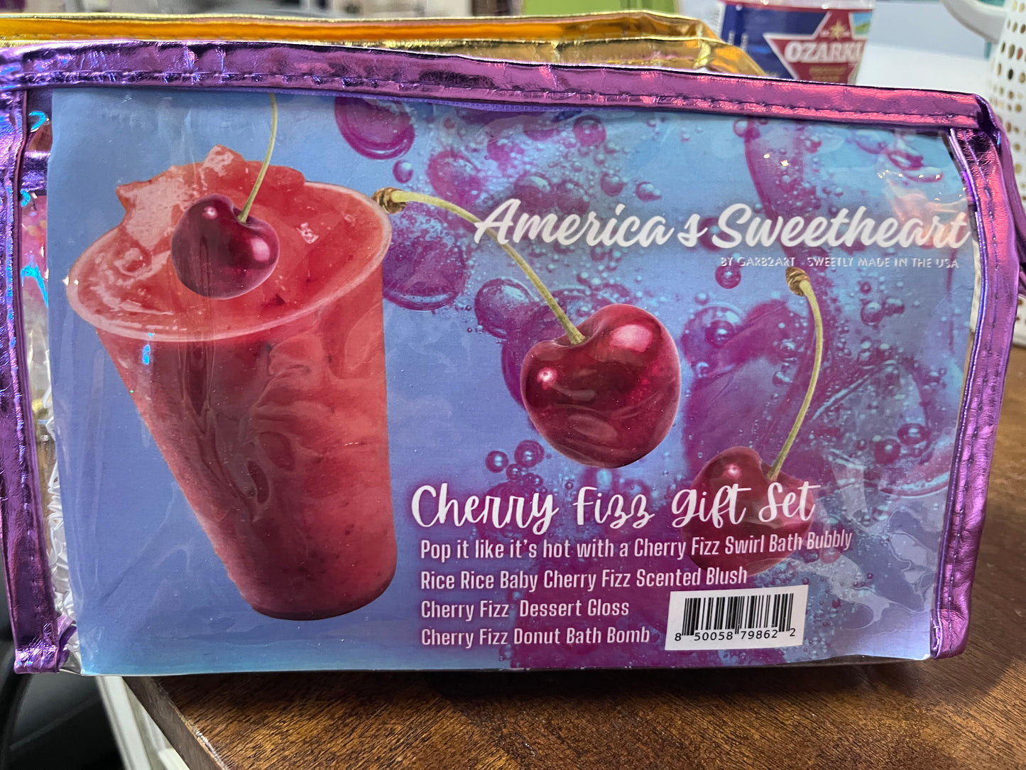 Cherry Fizz Gift Set