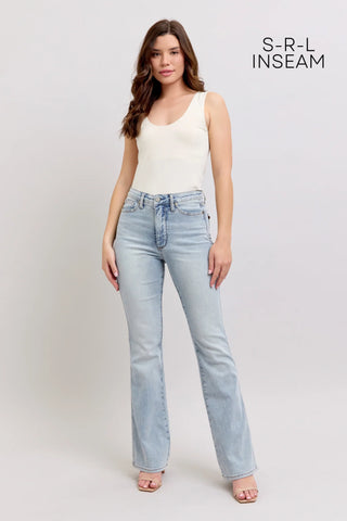 Judy Blue light wash bootcut jeans with white tank top, front view