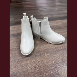 Mia Benicio Boots