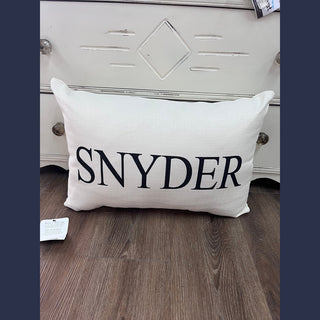 The Little Birdie Pillows Snyder Pillow