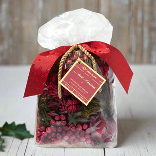 Aromatique The Smell of Christmas decorative fragrance potpourri in clear bag with red bow