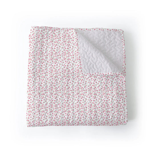 Tricial Floral Quilt