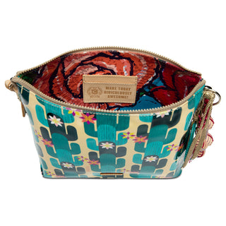 Dezi Downtown Crossbody