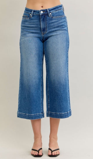 Judy Blue denim crop jeans