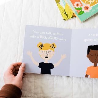 The Daily Grace Co Stationary God Listens When I Pray Board Book