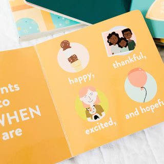 The Daily Grace Co Stationary God Listens When I Pray Board Book
