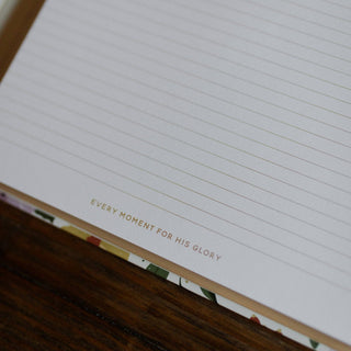The Daily Grace Co Magnolia Floral Padfolio