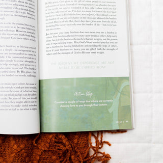 The Daily Grace Co Teen Books Thirty Truths for Common Lies for Teens Booklet
