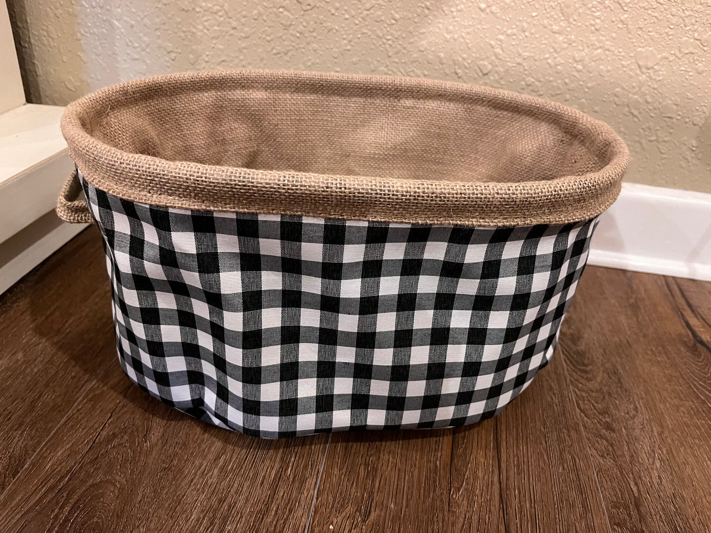 Black/White Check Basket