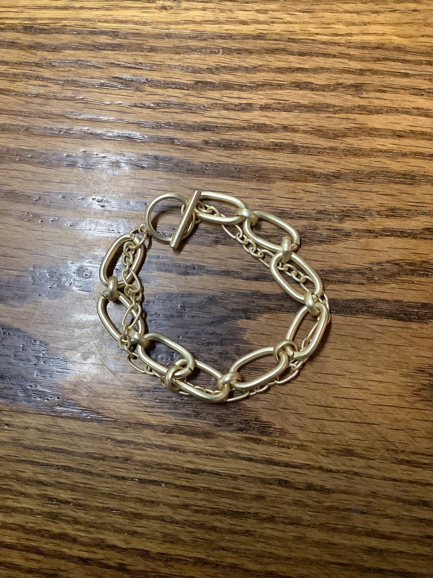 Toggle Chain Bracelet