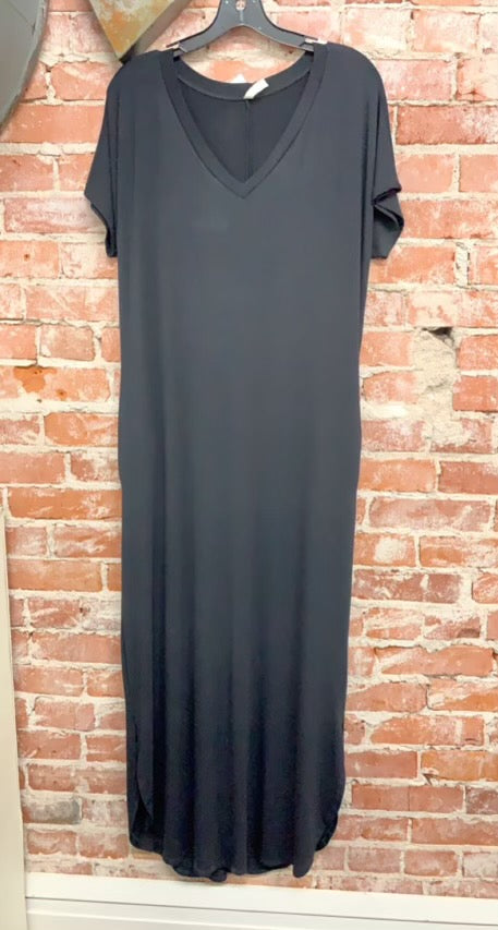 black v-neck mxi dress